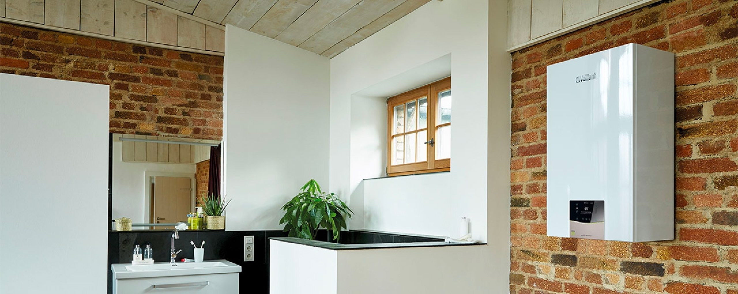 Caldaia vaillant installata ripostiglio casa